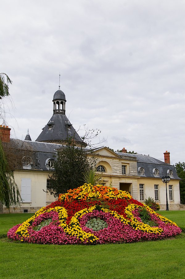 Le Donjon de Ste Genevieve-des-Bois: Le Donjon 023